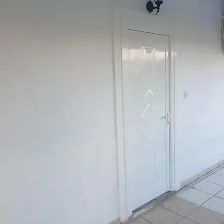 Літній будинок Rosemary House Саранда